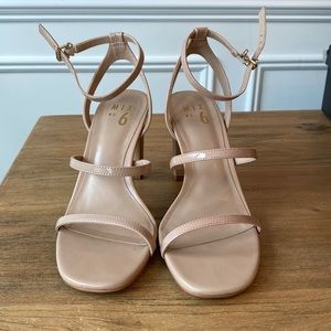 Women’s nude heels